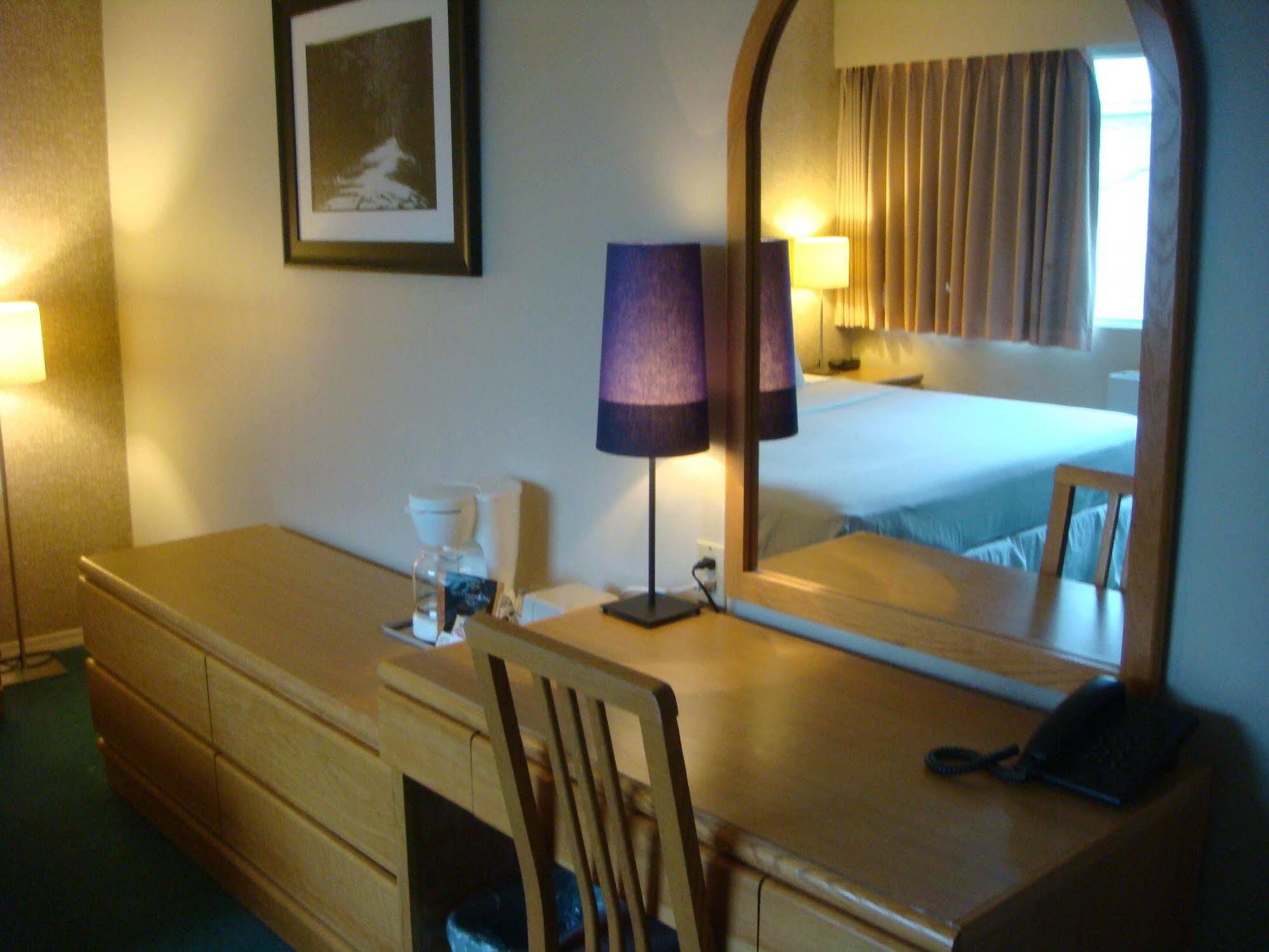 Cassandra Hotel Vancouver Dış mekan fotoğraf