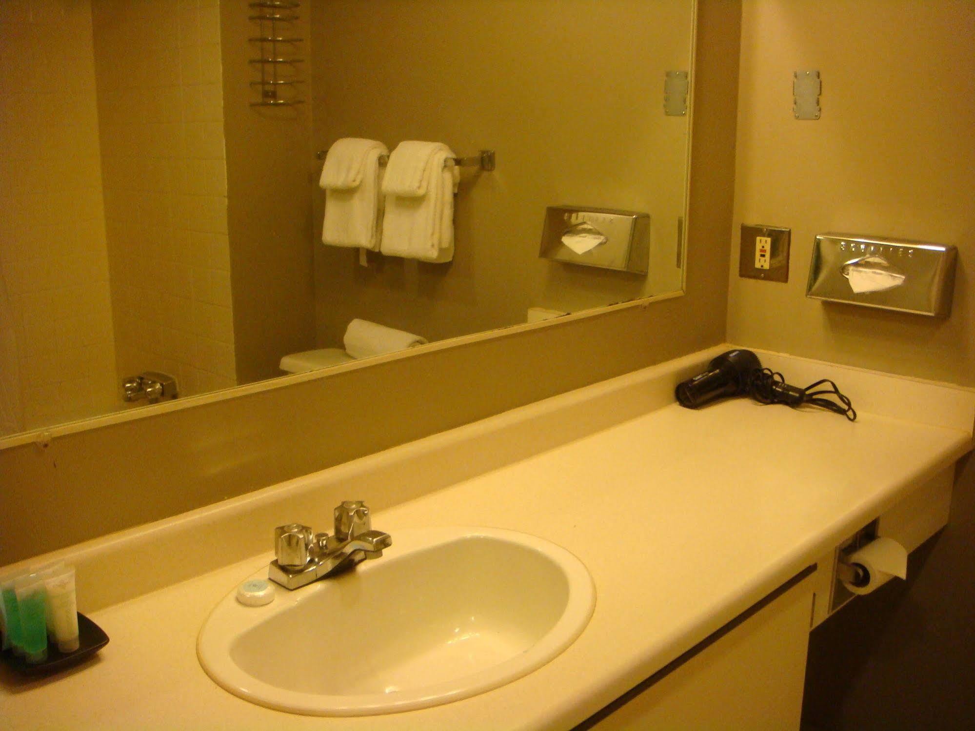 Cassandra Hotel Vancouver Dış mekan fotoğraf